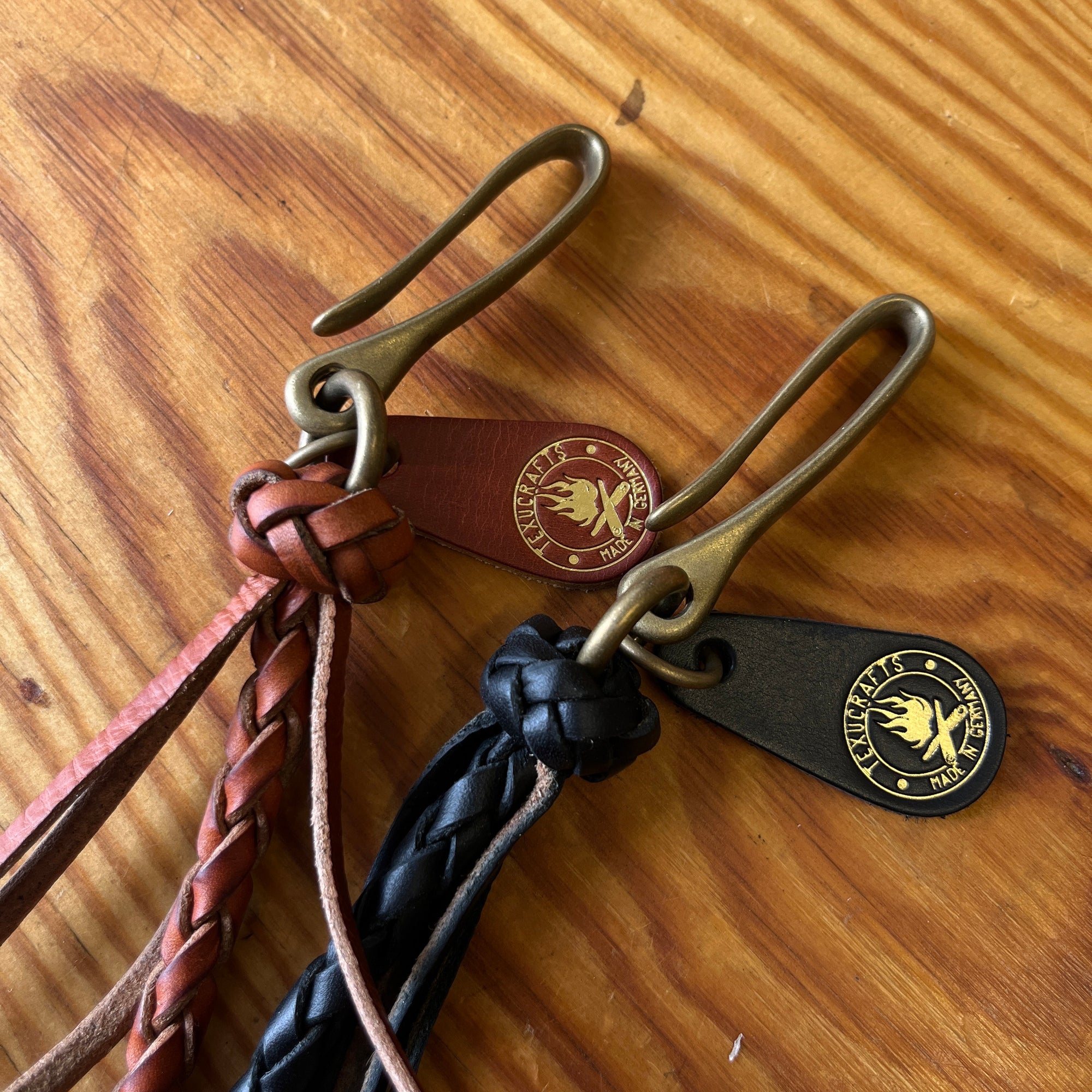 4-Strand Leather Braided Wallet lanyard Fishhook. - TexuCrafts