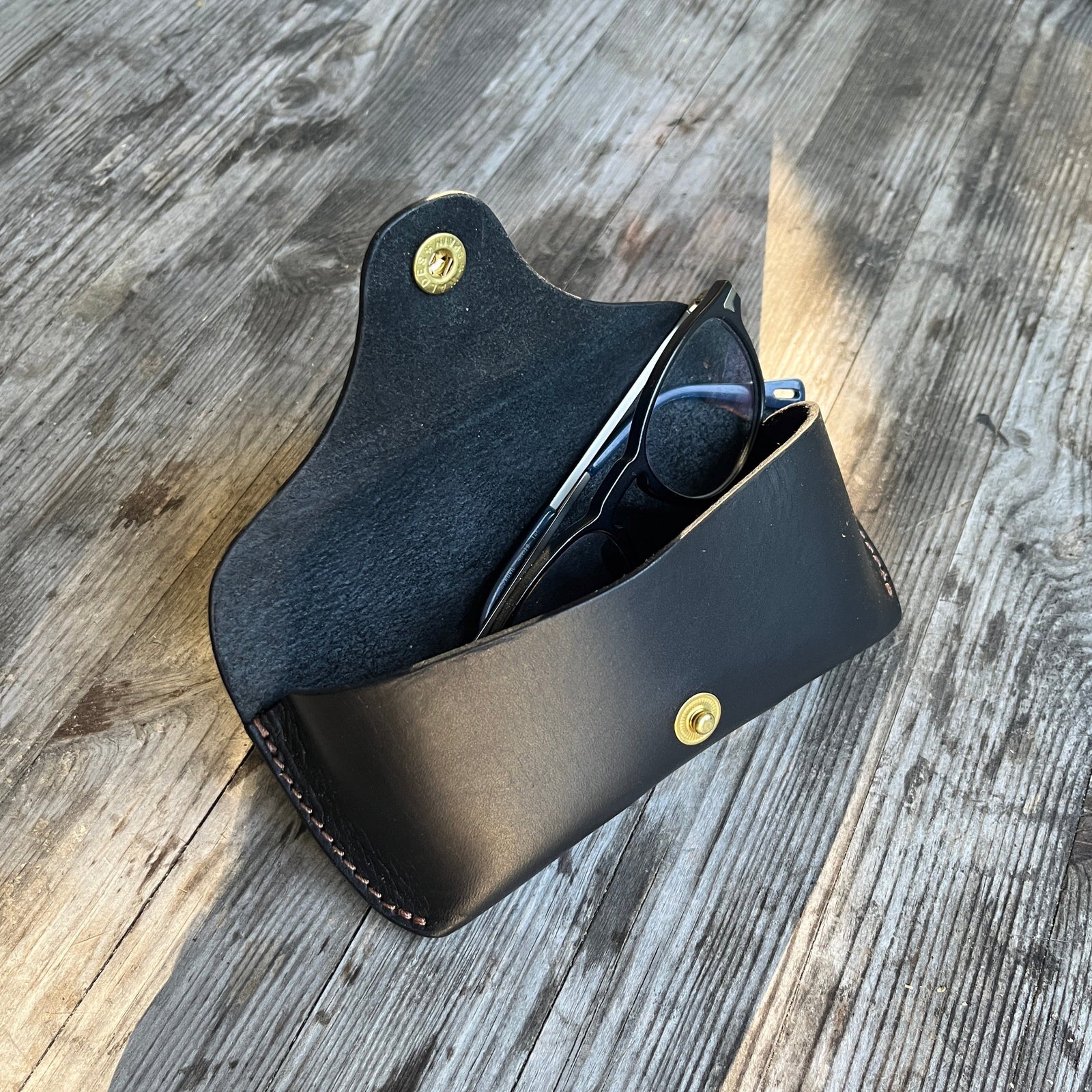 Leather Glasses Case TexuCrafts