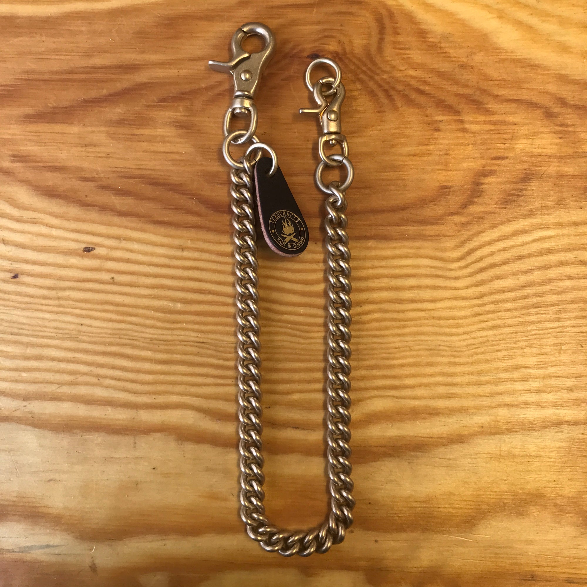 Heavy Panzer Safety Wallet Chain Karabiner TexuCrafts