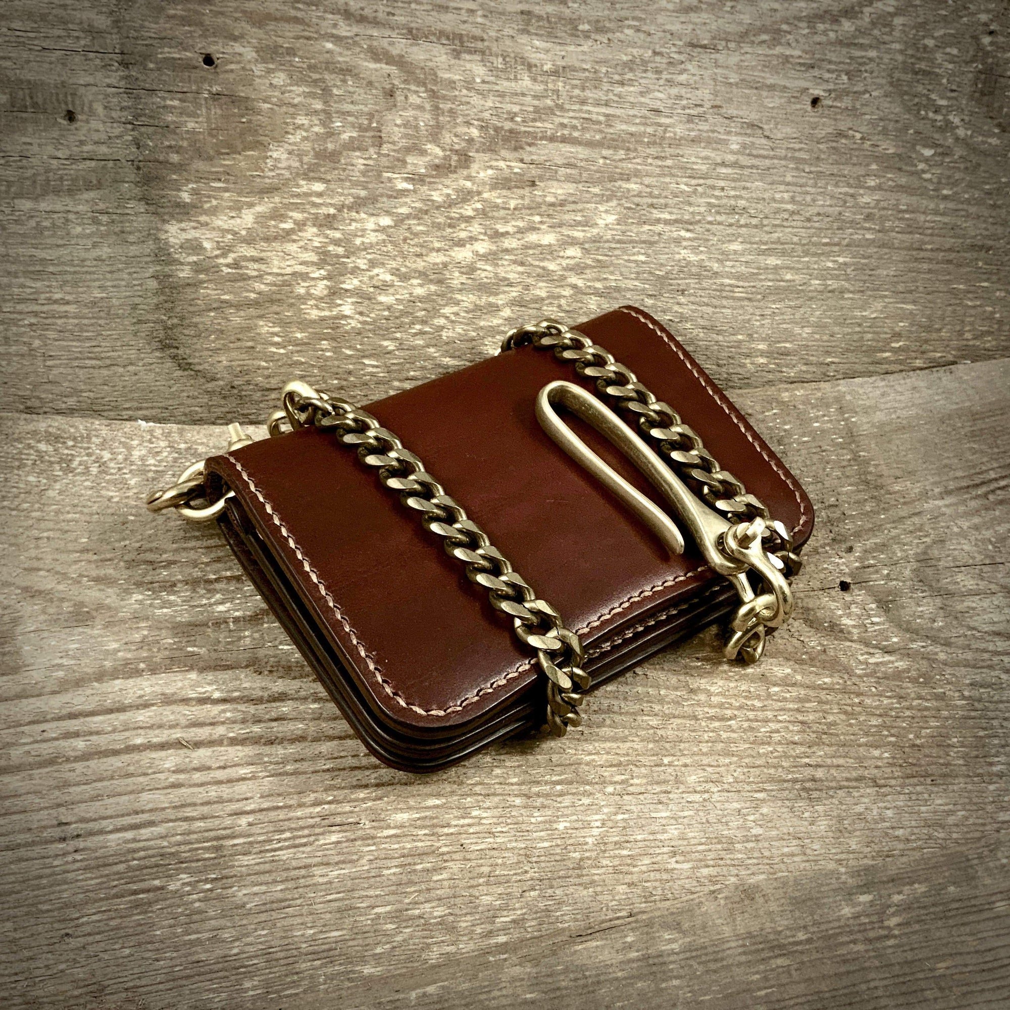 Safety Wallet Chain - TexuCrafts